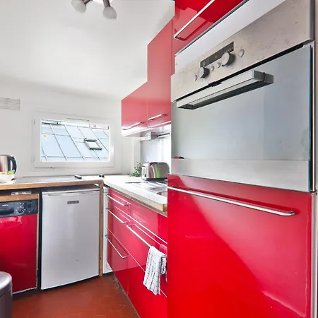 Studio Appartement Quartier Saint-Michel Notre-Dame 2 Free Netflix-3